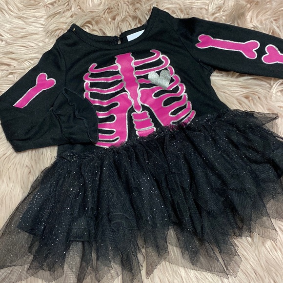 Girls Skeleton Tee - Picture 1 of 6